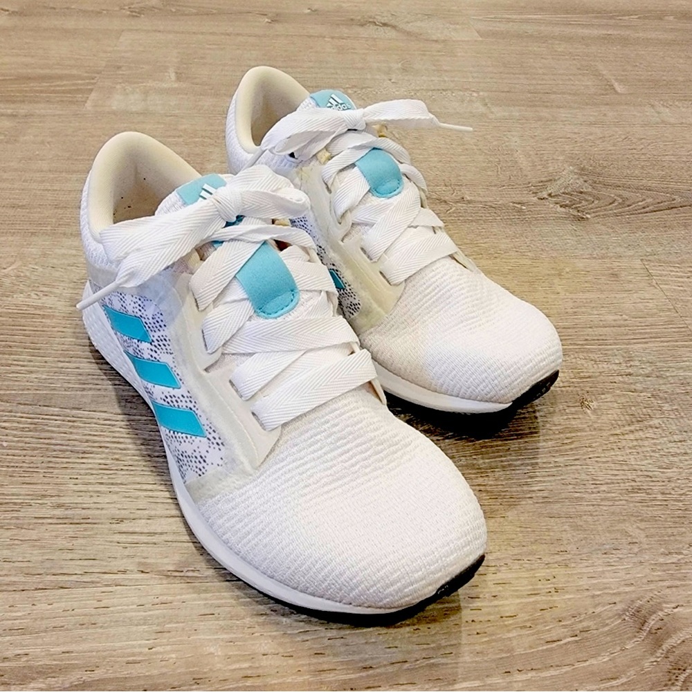 Adidas womens Edge Lux 4 Primeblue Running Shoe